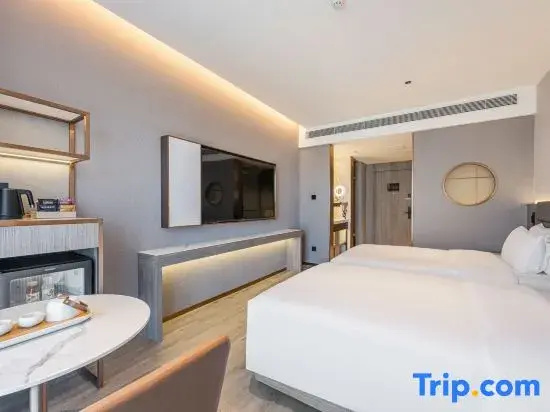 Bolly Wood Hotel（Xiongan Convention Center Baiyangdian High-speed Railway Station  ）