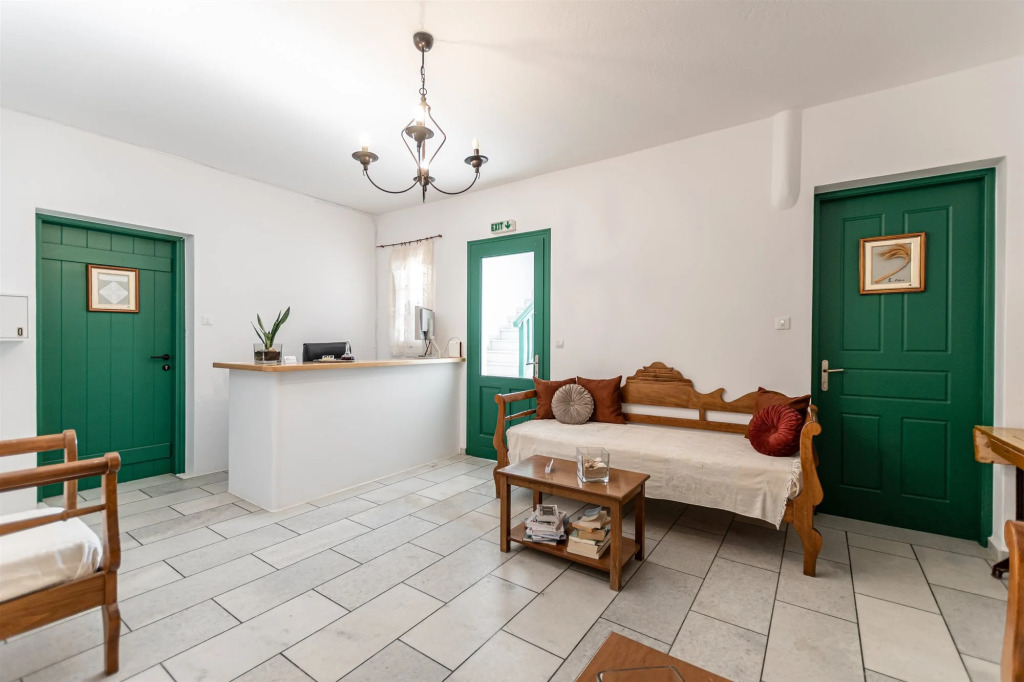 Birbas Hotel