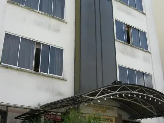 The Hoover Hotel