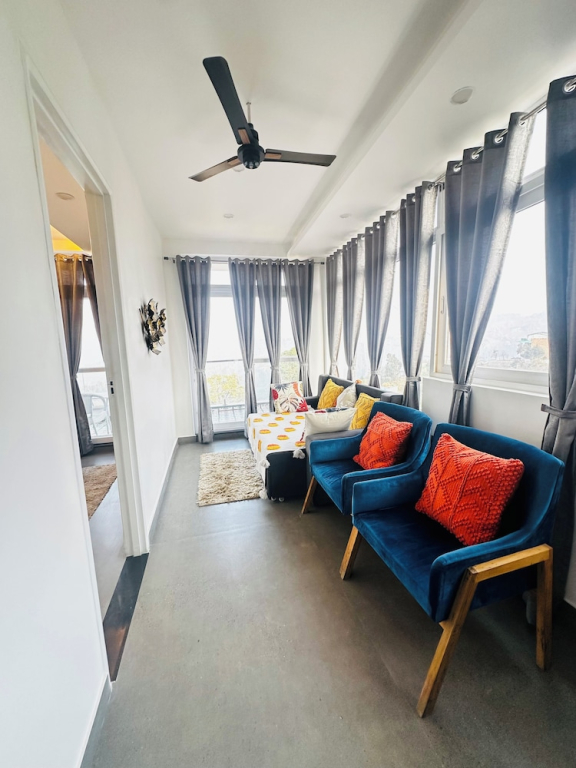 Advaya Stays - A Luxury Retreat