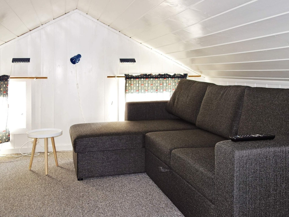 9 Person Holiday Home in Korshamn-by Traum
