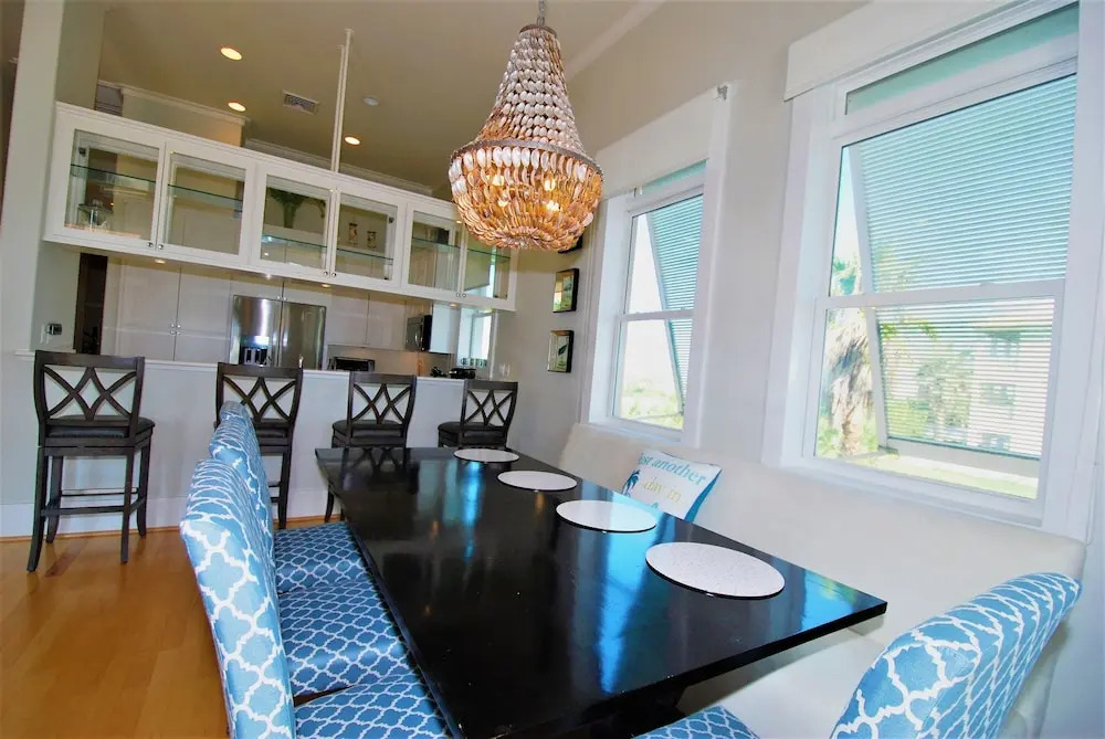 Sea Hawk - Private Beach House With Pool & Hot Tub 4 Bedroom Home by RedAwning