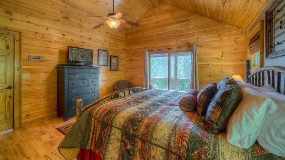 Aska Heights by Escape to Blue Ridge