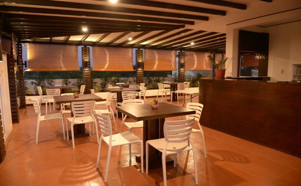 Globetrotter Inn - Palawan Inc