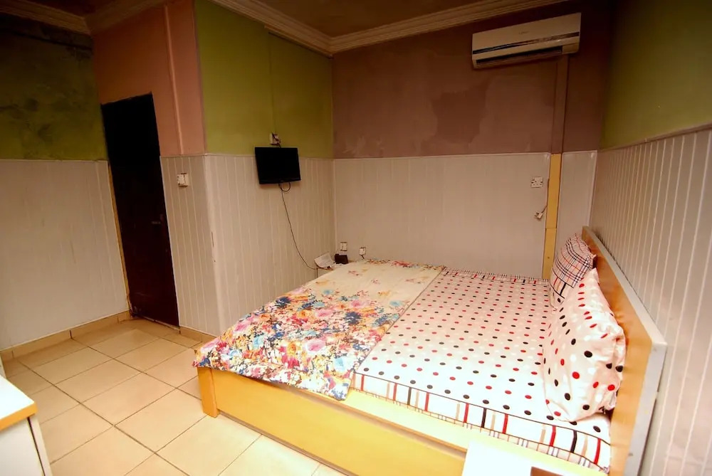 Juvacy Luxury Hotel 1