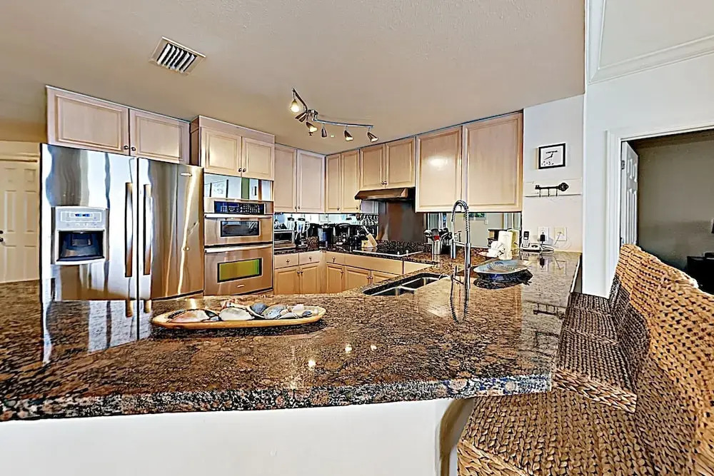 375 Beach Club Trail Condo Unit B1903 4 Bedrooms 4.5 Bathrooms Condo