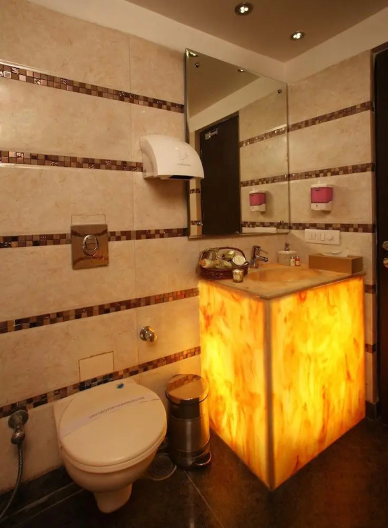 Hotel JRD Exotica-Business Hotel