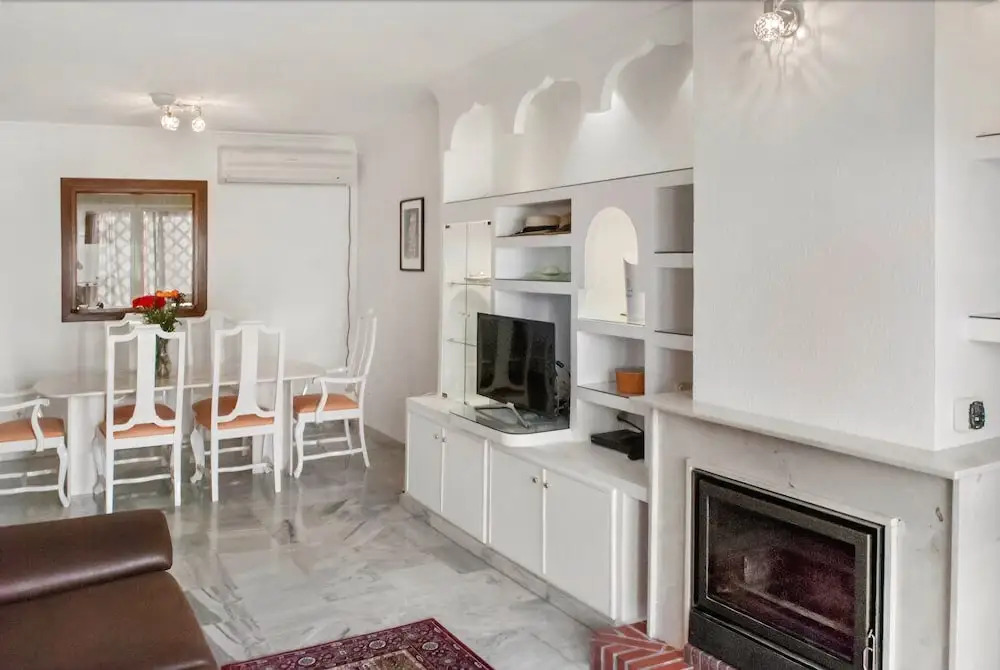 Lovely Townhouse in Beautiful Torreblanca Ref 93