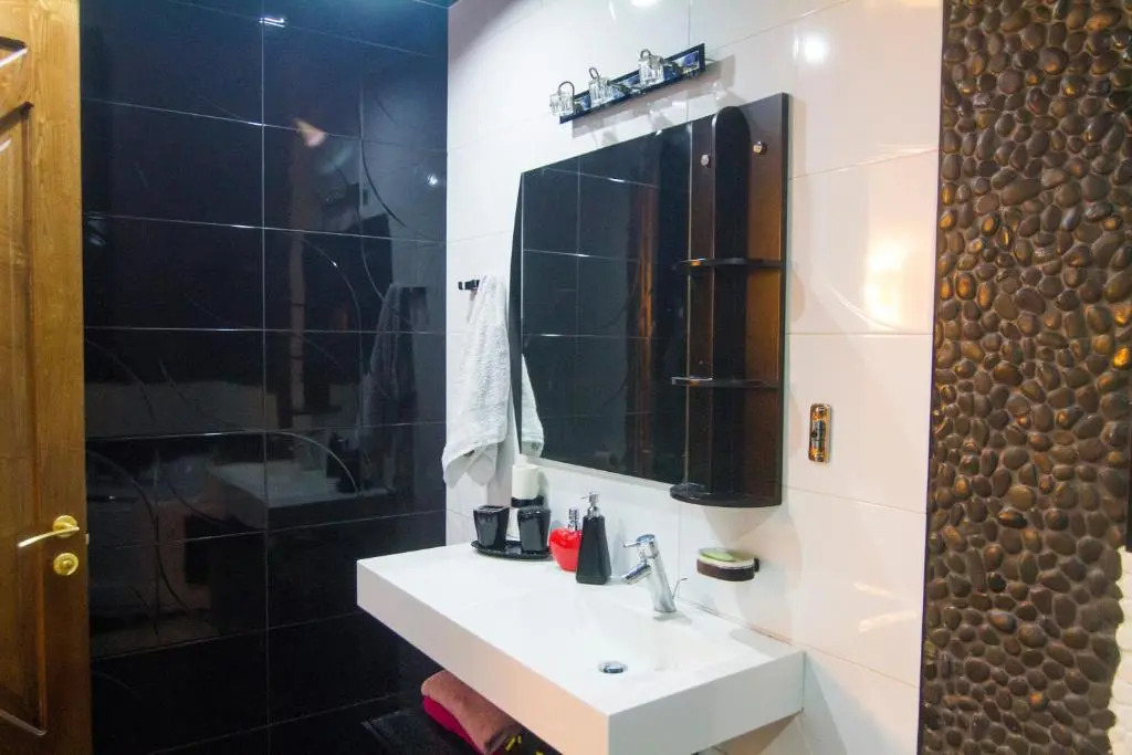 Vake Cozy Appartament With 3 Bedrooms.