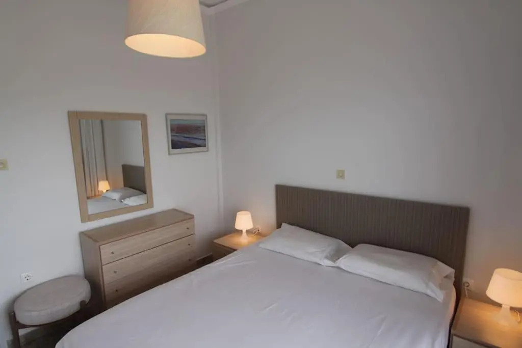 IRIDA 2Br Apartment with amazing sea view.