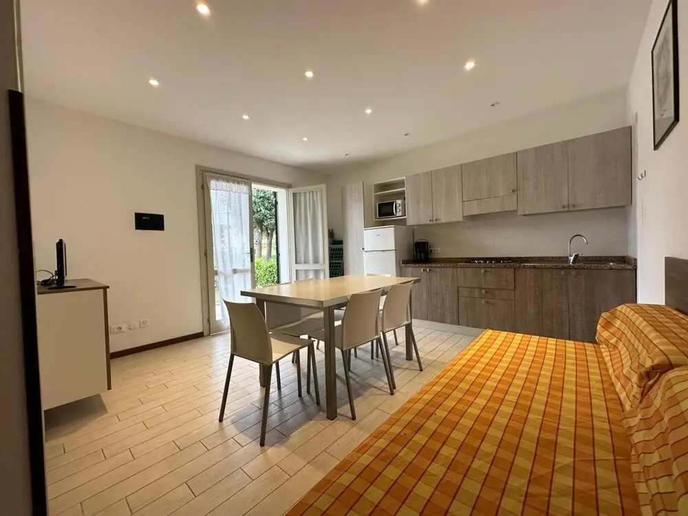 Tastefully Furnished Flat With Pool and Playground