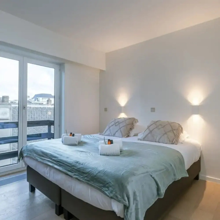 Apartment With Sideways sea View in Middelkerke