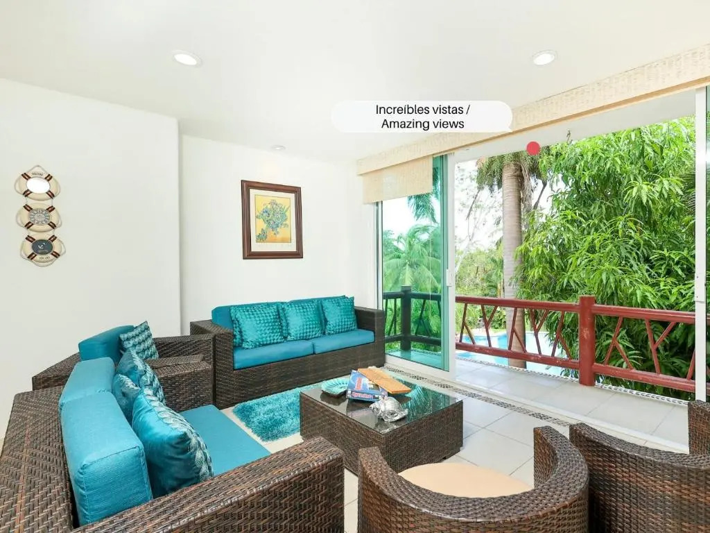 HostPal Las Brisas Ixtapa