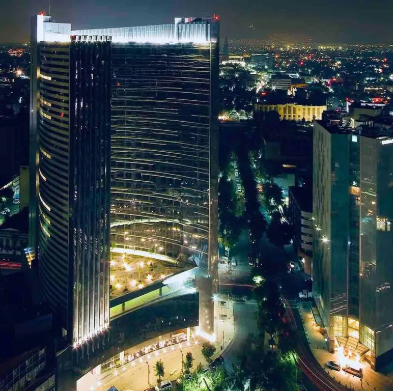 High-rise Reforma Apartment , 2bdr, 2bath,