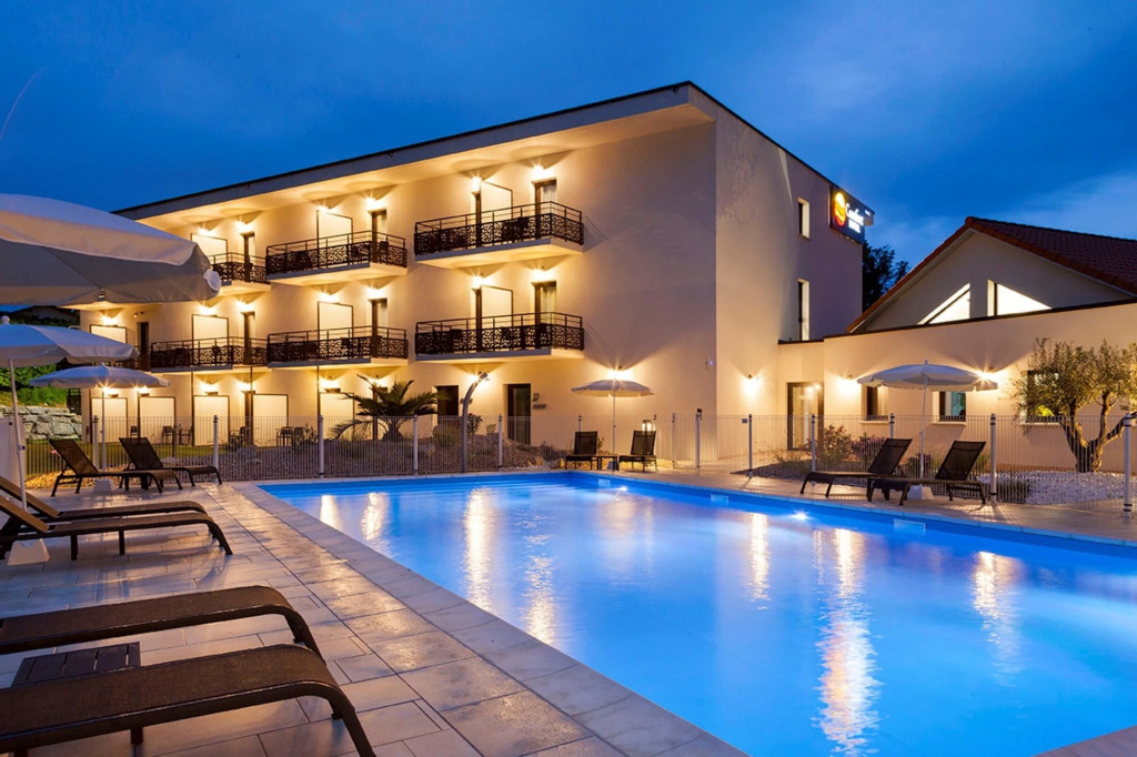 Brit Hotel Privilège Figeac