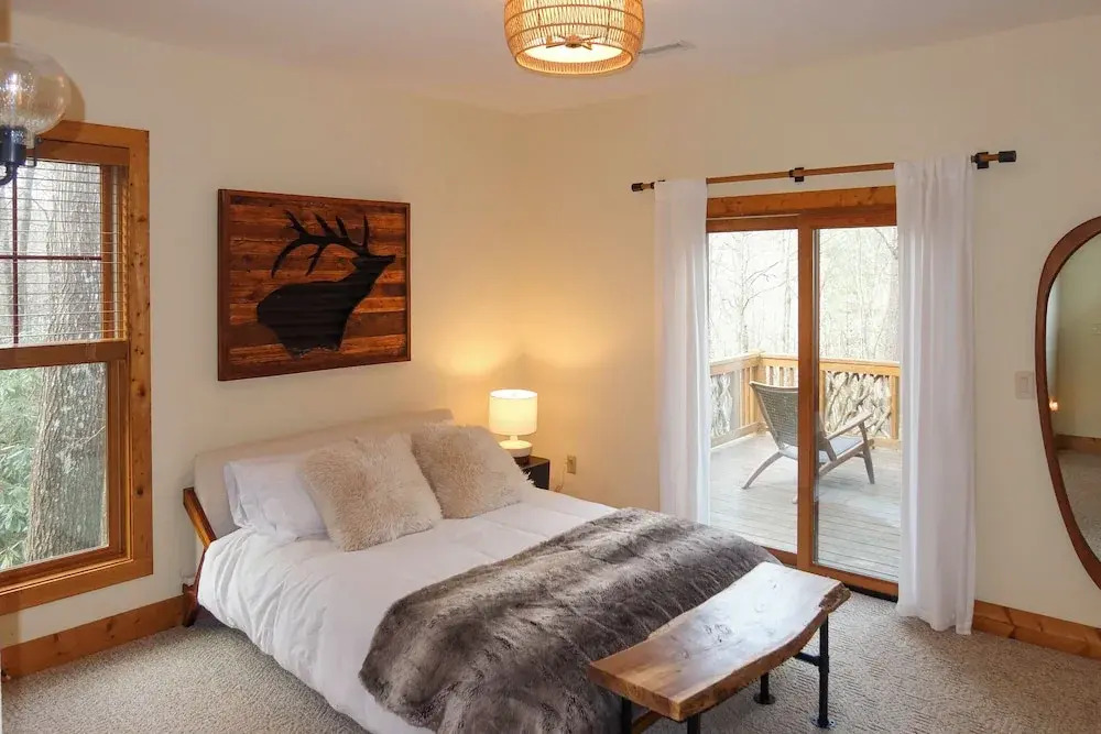 Secluded Sapphire Chalet w/ Game Room + Decks