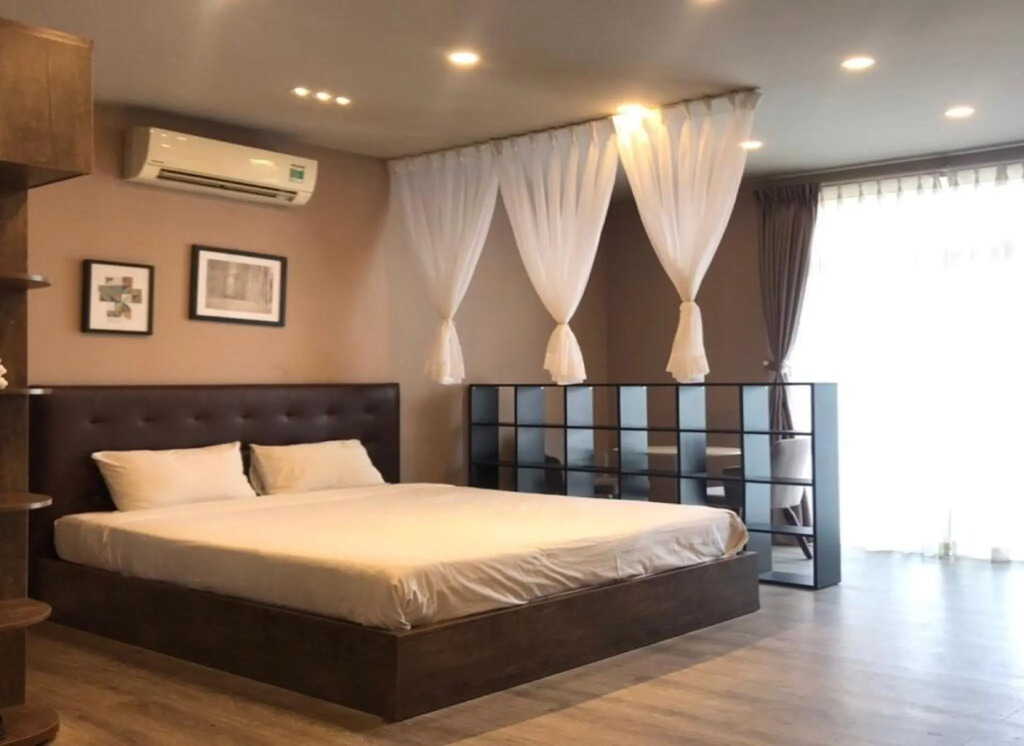 Eva Adam Hotel
