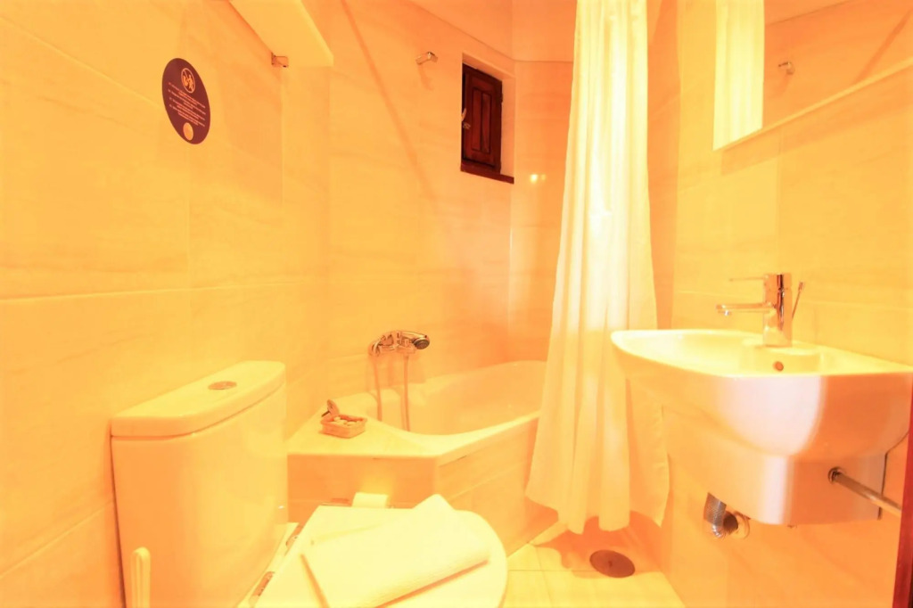 Albufeira Traditional Villa With Pool by Homing