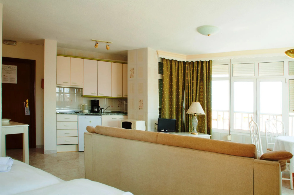 Palm Beach Club Apartamentos Carihuela