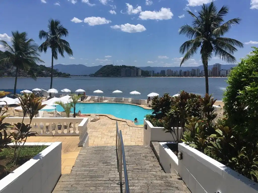 Ilha Porchat Hotel