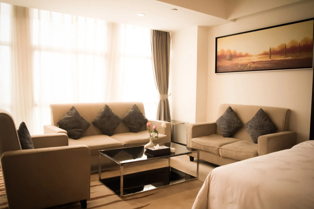Zenith International Hotel