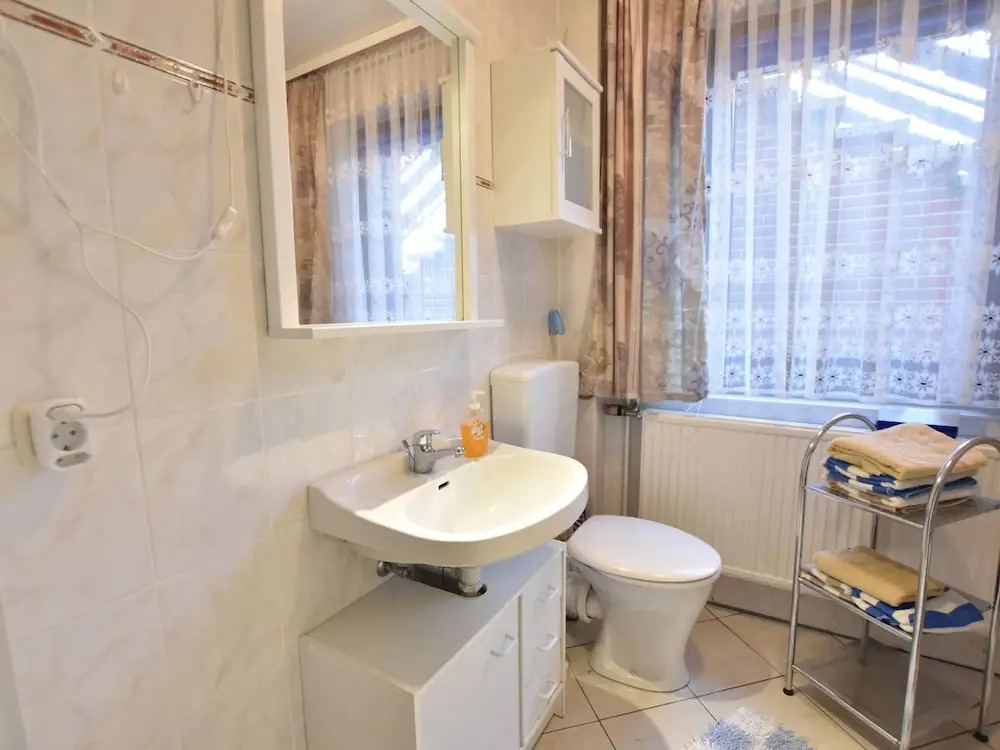 Apartment in Proseken With Garden