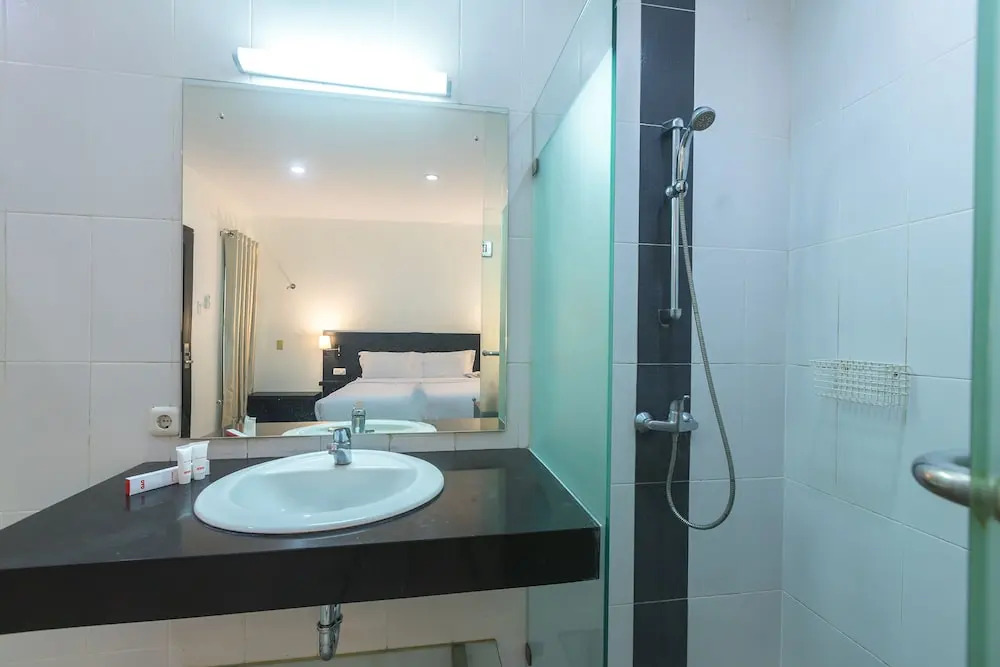 Puri Maju Hotel