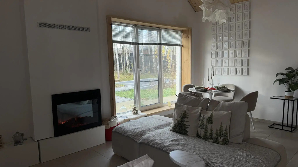 Дом Шелуха (Sheluha House) в дачном поселке Парфёнки 910