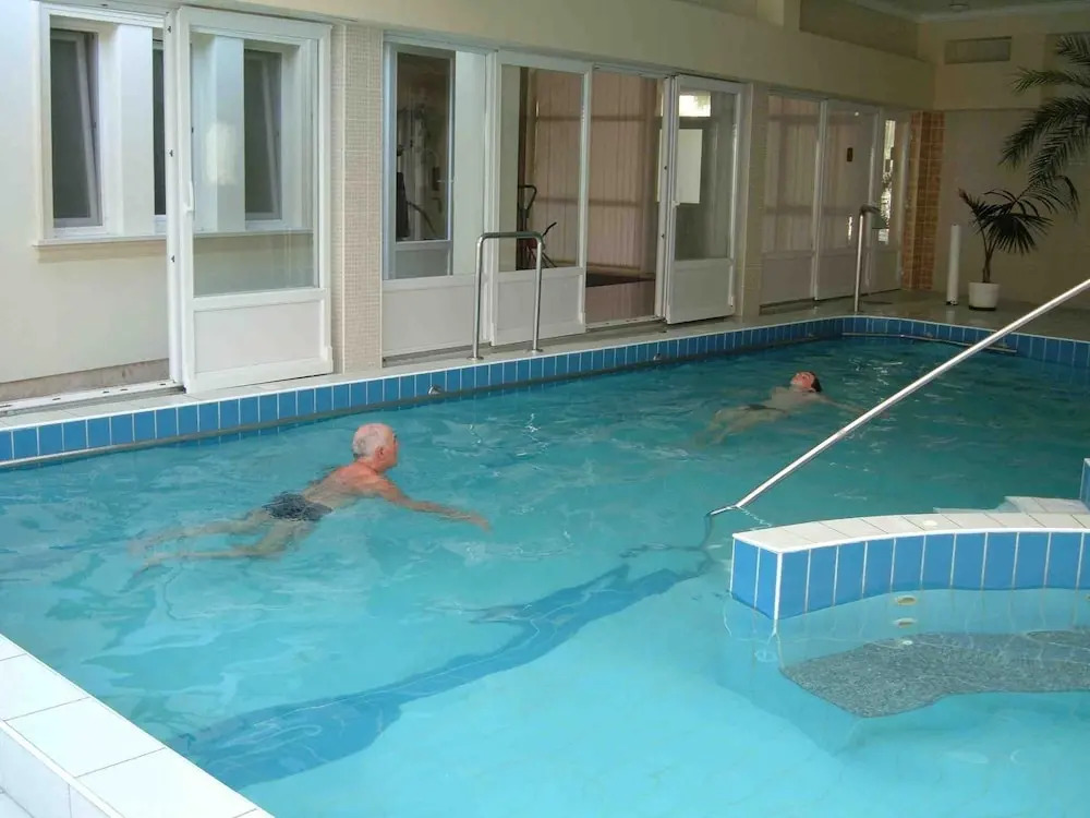 Aqua Blue Hotel