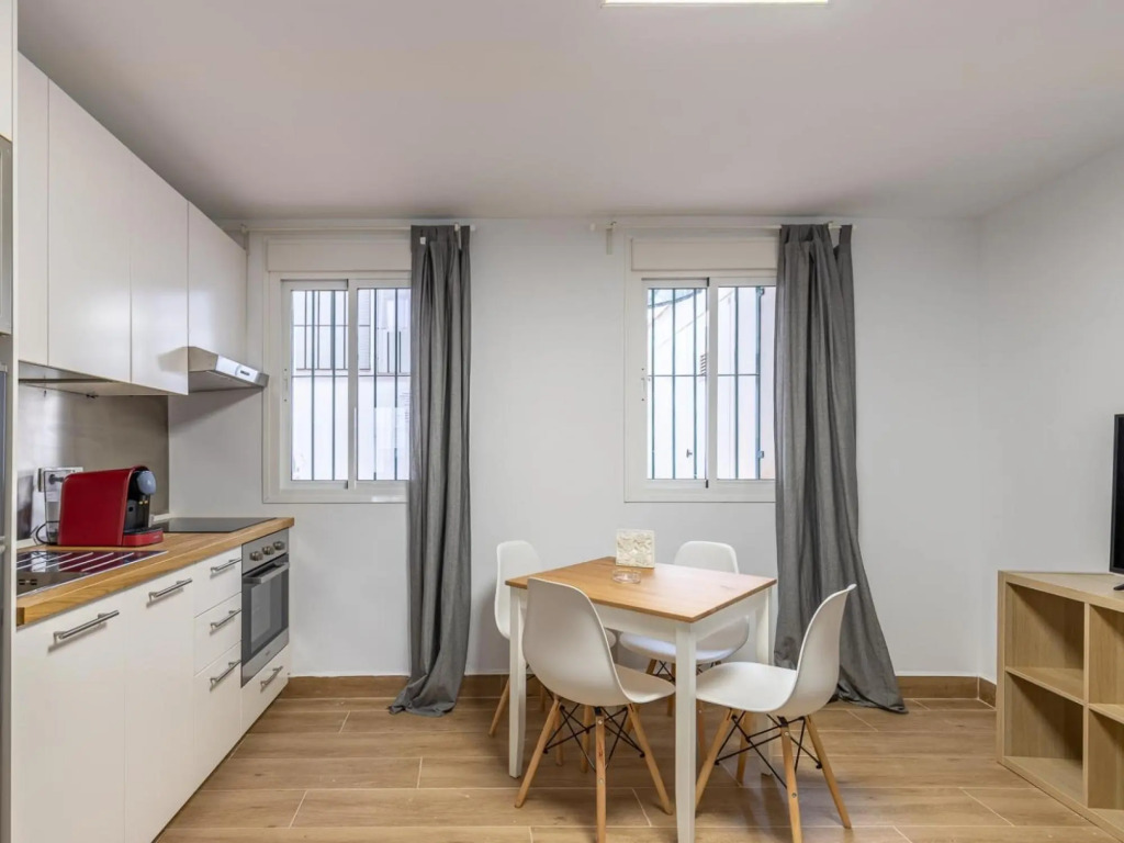 CERVANTES Apartment 03 2BR 1BT