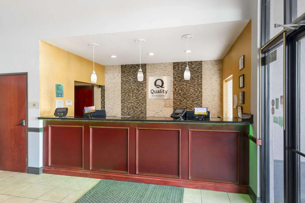 Quality Inn & Suites Wichita Falls I-44