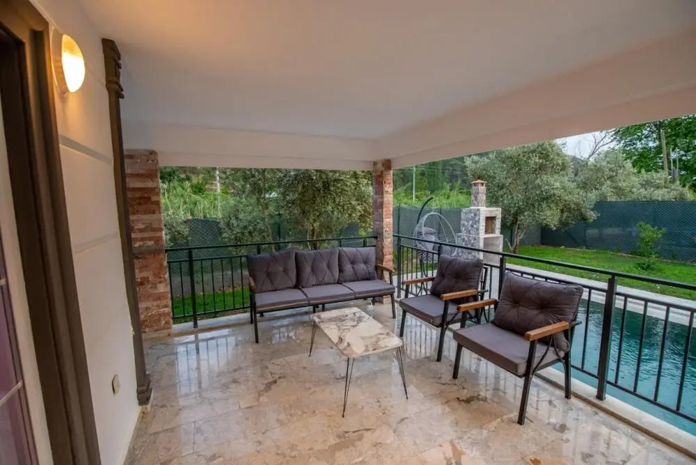Villa Close to Inlice Beach with Pool in Fethiye