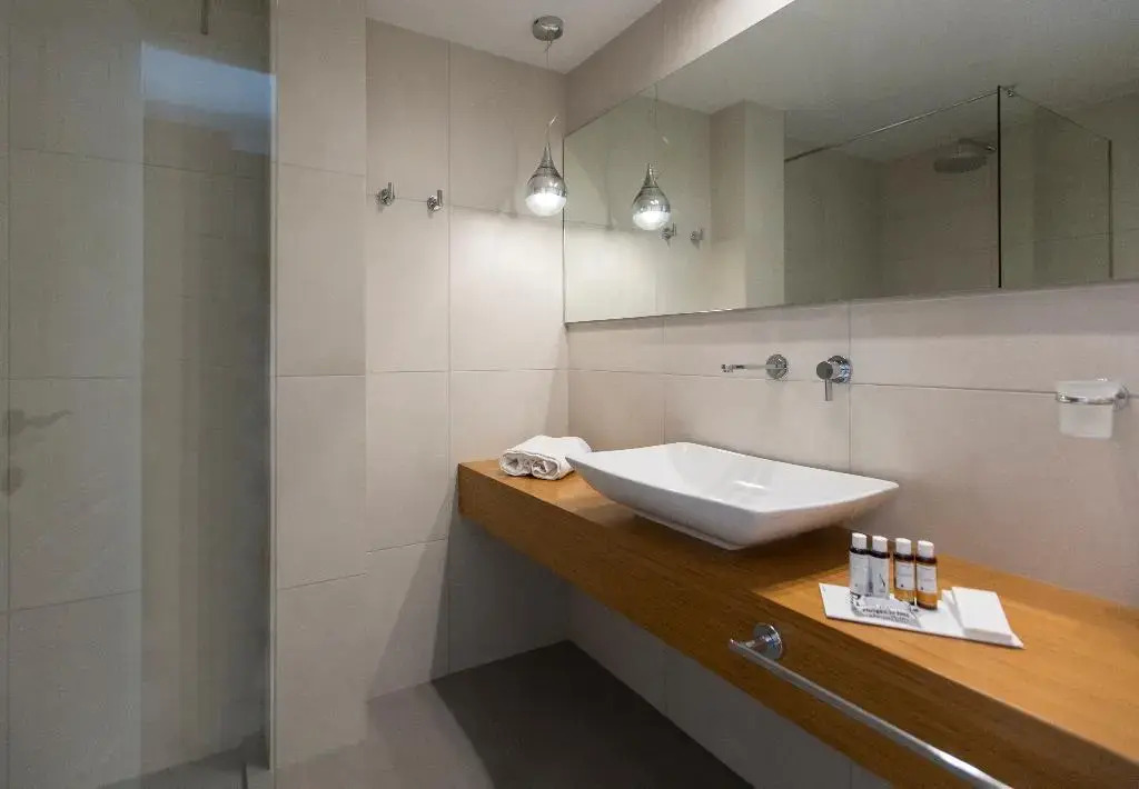 Anthemion Suites and Villas
