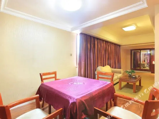 Liuzhou Qiantai Hotel