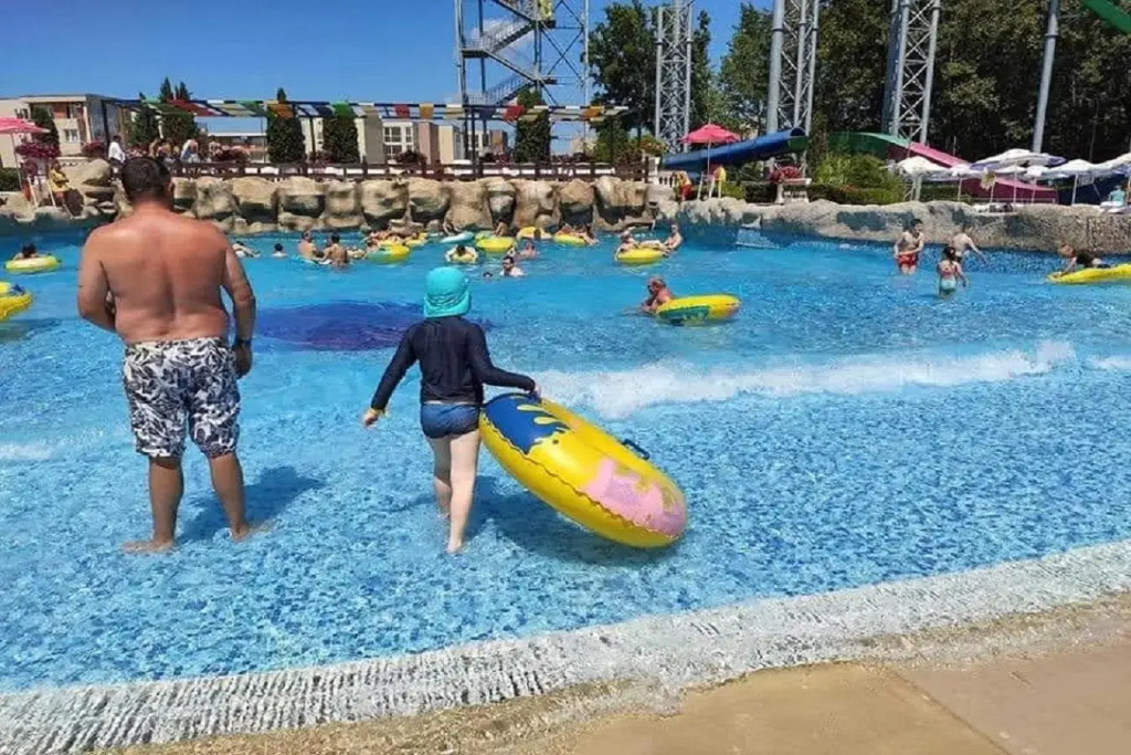 Yves 2 Bed apart at Sun Village Sunny Beach not far away from the sea