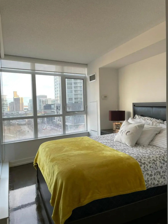Toronto Downtown near Rogers Centre High rise lakeview condo