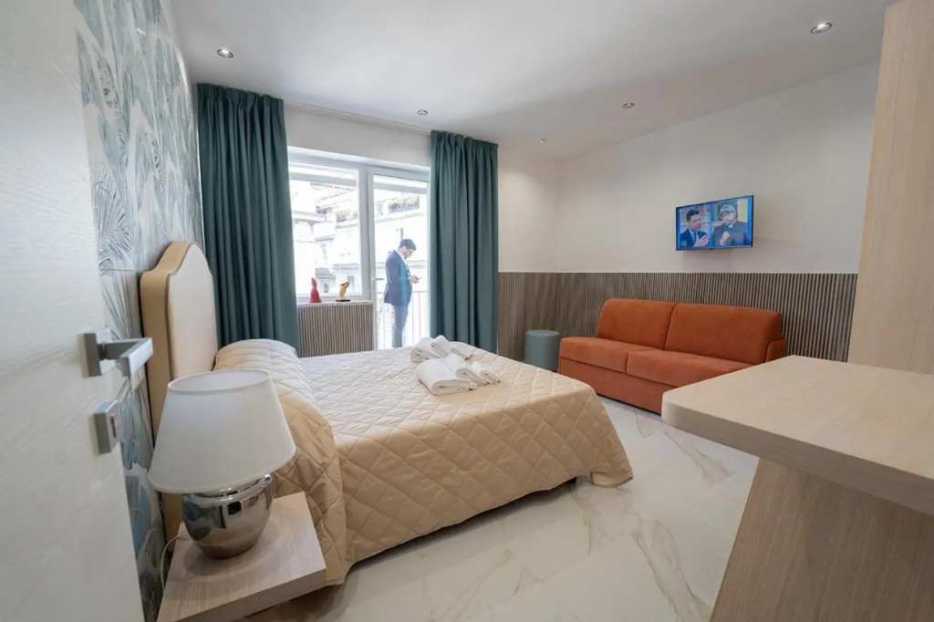 P.C. Boutique H. LifeStyle, Napoli Centro, by ClaPa Group Dislocated Hospitality