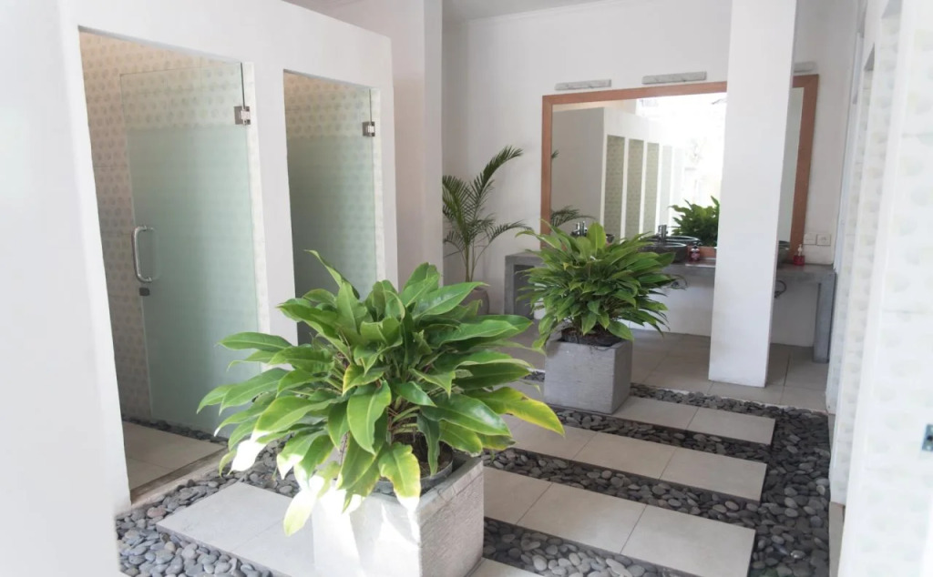 Puri Garden Hotel & Hostel