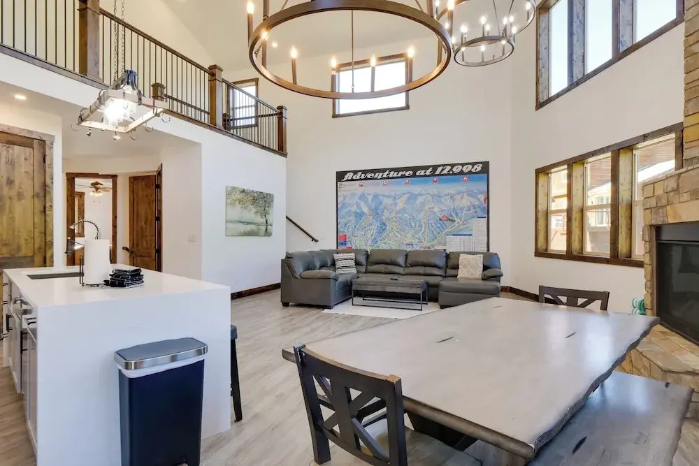 Luxe Ski Escape! Breck Home w/ Hot Tub & Game Room