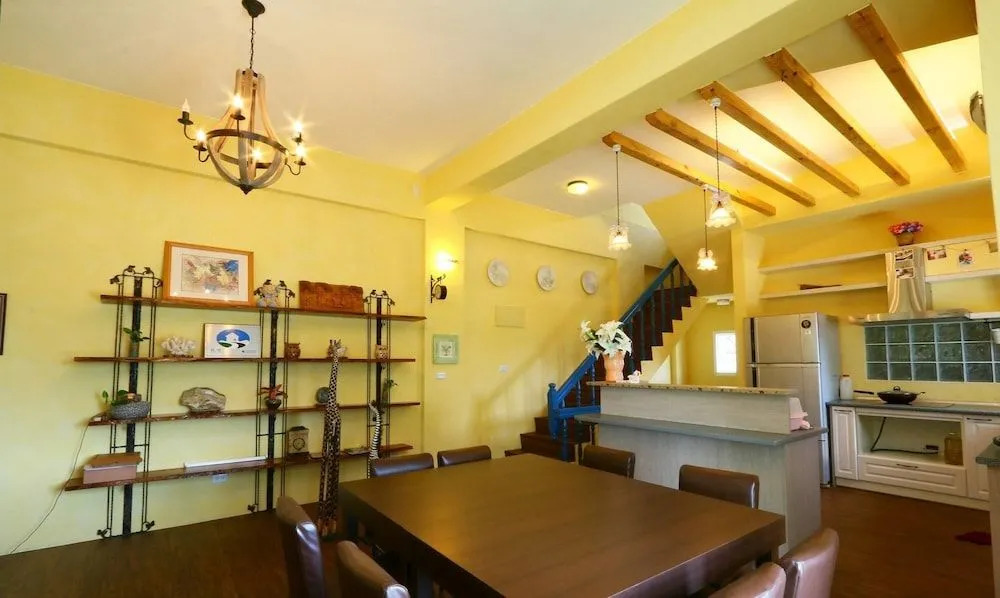 Aqua B&B