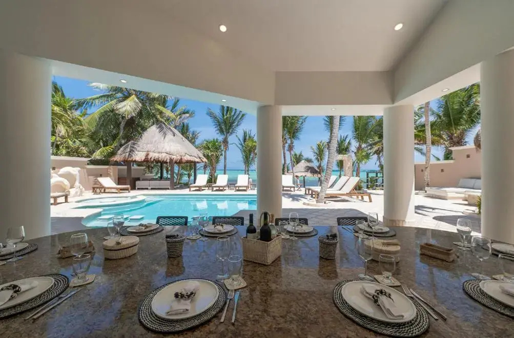 Mansion in Soliman Bay for 34 guests
