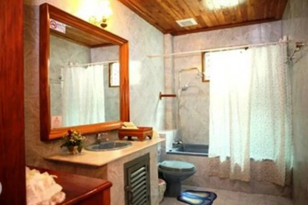 Manoluck Hotel