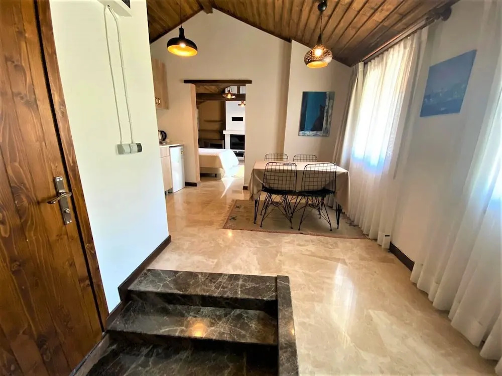 Güney Urla Suites