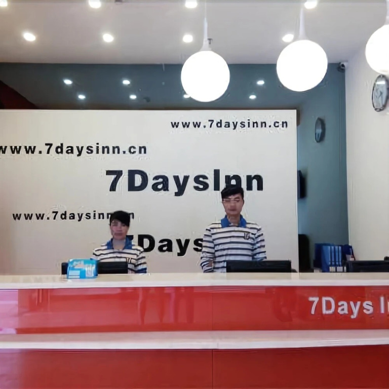 7 Days Inn