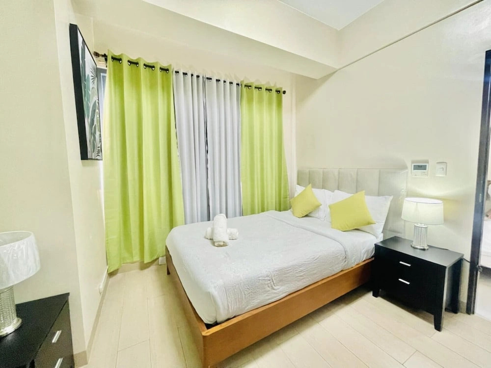 Mactan Newtown Omp Family Room