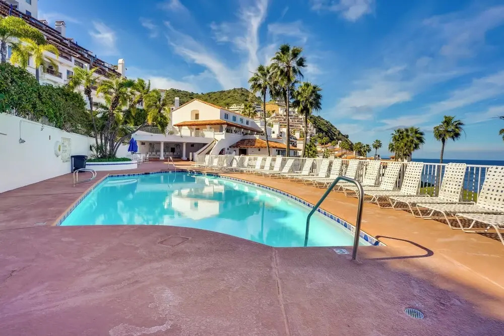 Gorgeous Catalina Island Condo With Golf Cart!
