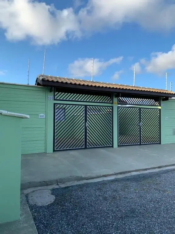 Casa, 1 quadra da praia