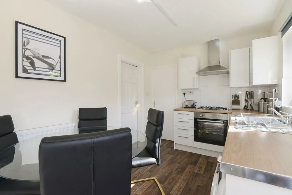 Alderton House
