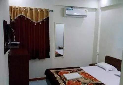 Hotel Chandra Palace