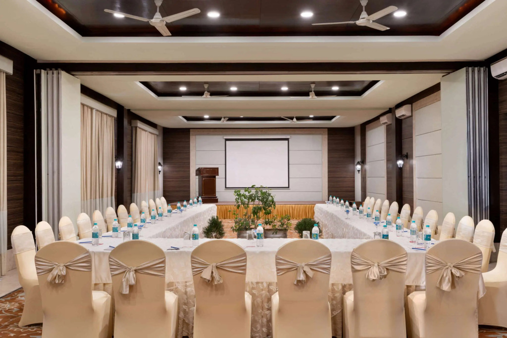 Ramada by Wyndham Mussoorie Mall Road